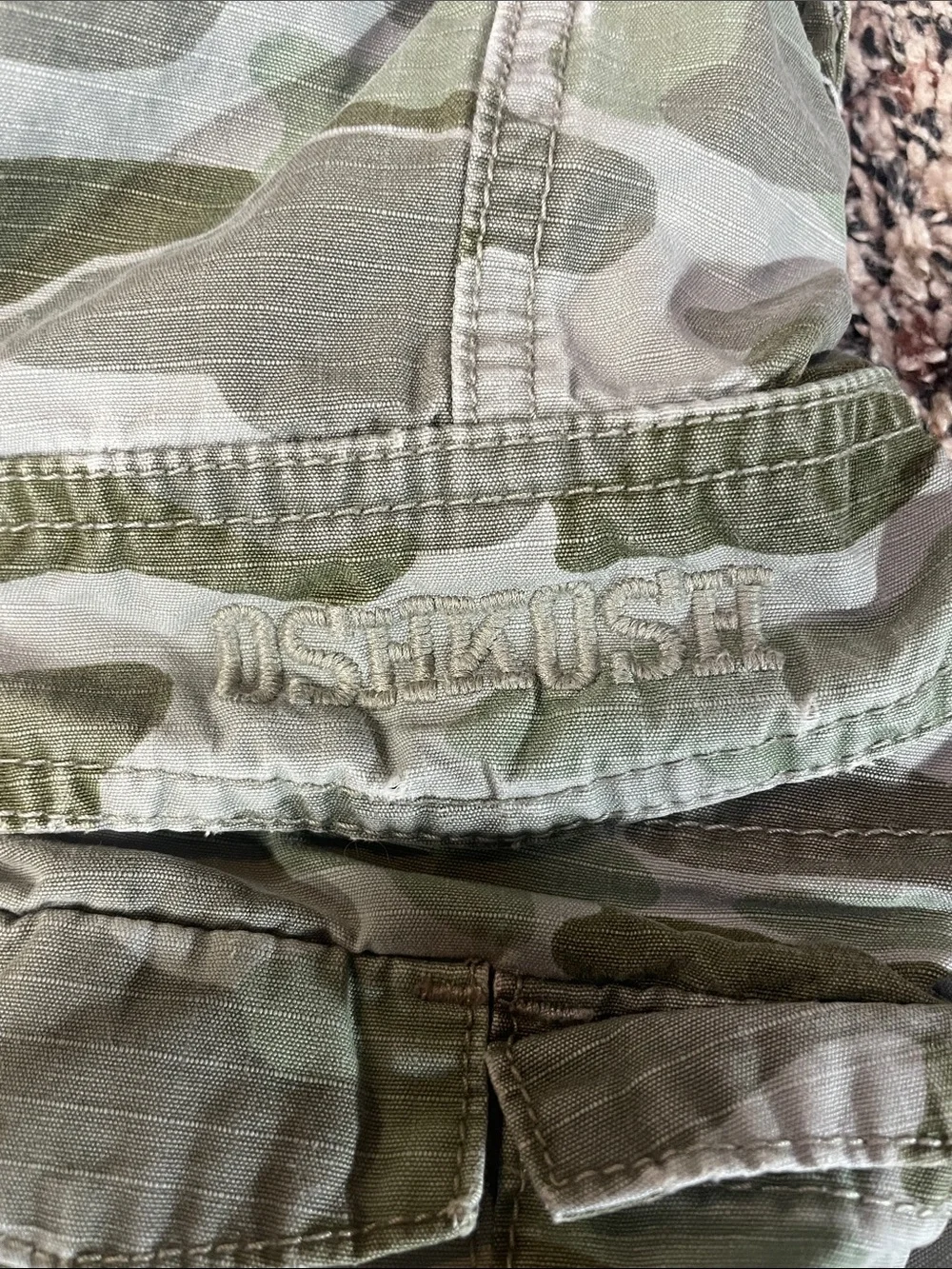 OshKosh B'gosh Boys' Green Camo Cargo Shorts Size 7 | GUC